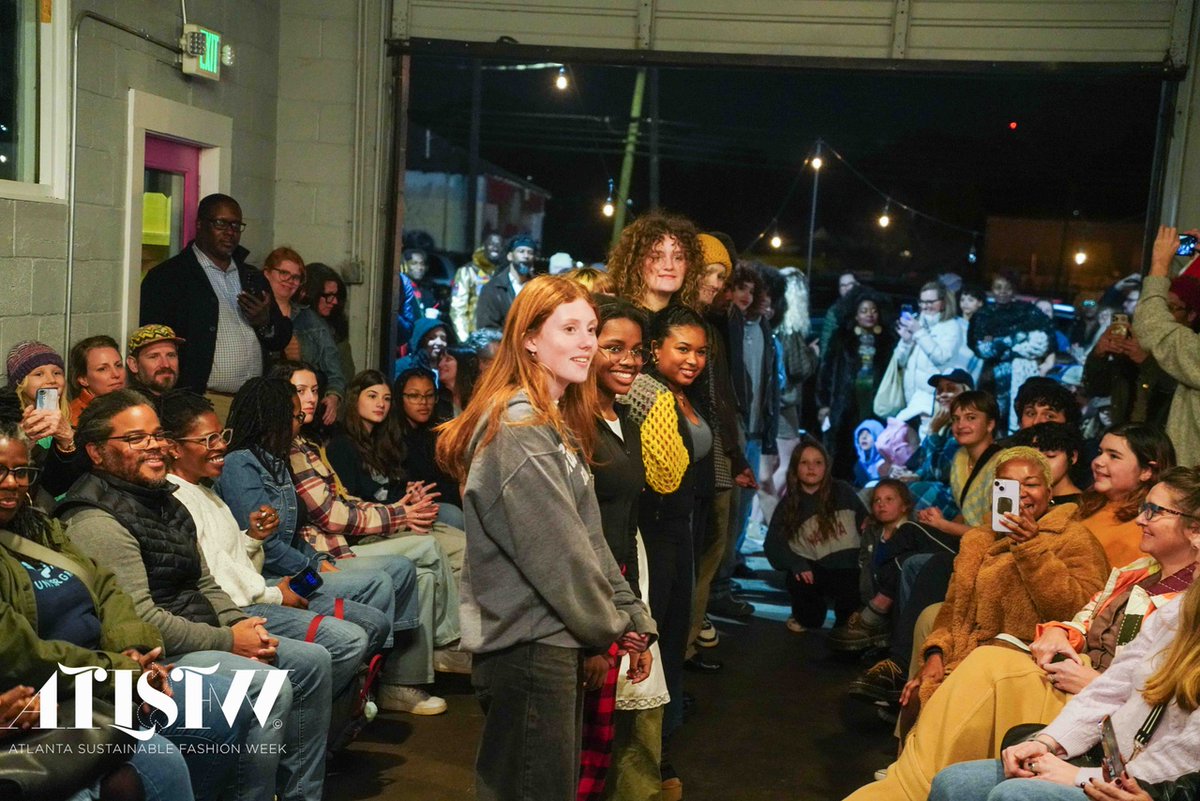 ATLSFW's tweet photo. Early this year, young talents were mentored by Tanjuria Willis, the visionary founder of Sustainable Fashion Week ATL. It was a beautiful reminder of the importance of community in fashion. 💚 
📸@itsbrianthephotographer
Get your tickets to #SFWATL: https://t.co/2BNjThFbgO https://t.co/Rram2Yw1Qx