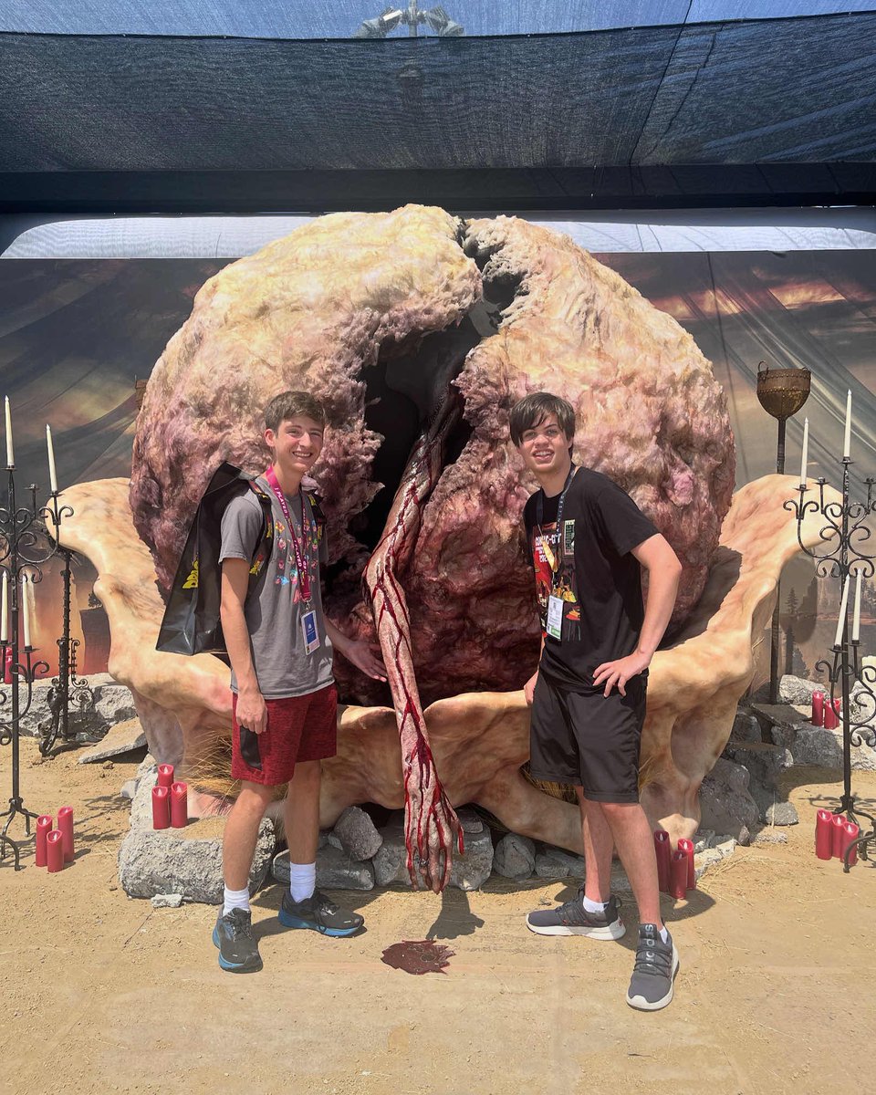 MostlyRandomDud's tweet photo. Elden Ring at SDCC!!!!! @BandaiNamcoUS #ELDENRING https://t.co/3er7JbNTj0
