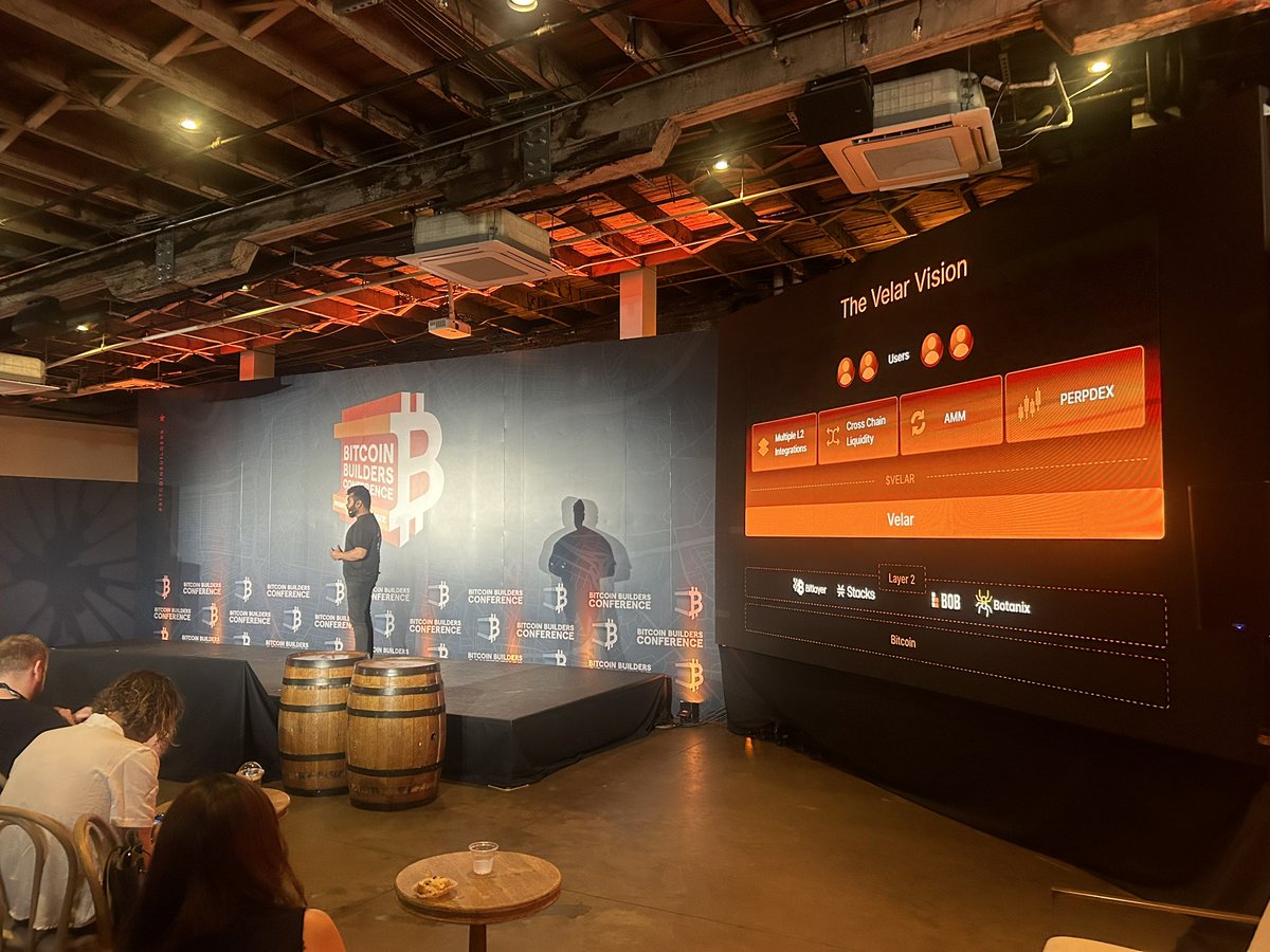 My Guju stacks brother, CEO of <a href="/VelarBTC/">Velar</a> talking about not fragmenting liquidity in the BTC L2 space. <a href="/RainFire09/">Rainfire.btc</a> at the #BTC builders conference in Nashville.