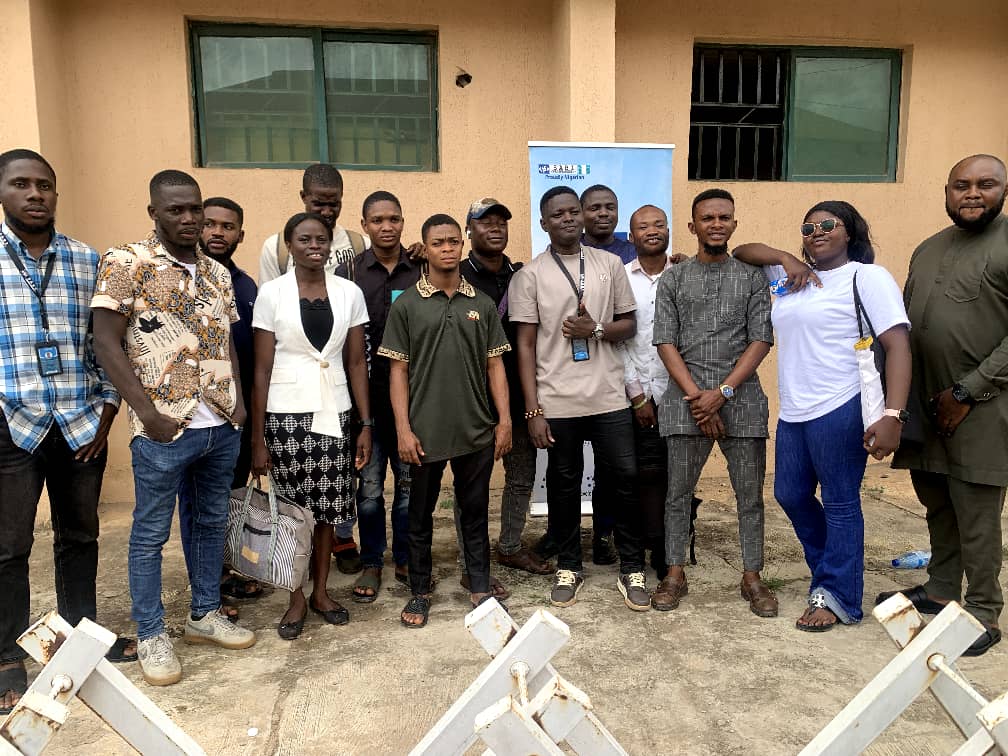 MalikMufasaa's tweet image. Huge congrats 🎉 to our students on completing your data analytics training! 💪 Your dedication paid off! Wishing you success in driving insights & innovation 🚀💡. Keep shining! ✨ #DataAnalytics #Congratulations #sabiprogrammers