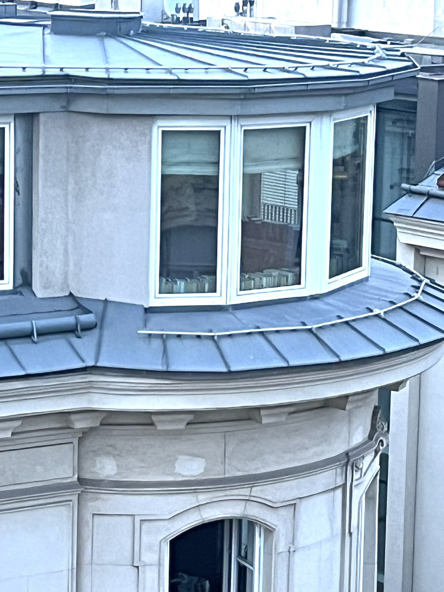 wedratherread's tweet image. When your windowsills are lined with books instead of plants ☝️👏 #wedratherbereading 
#bookaddict 
#bookcommunity