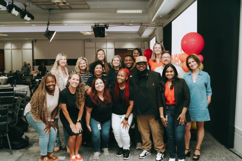 Labbazia's tweet photo. Verizon is proud to be recognized as a Top 100 Internship Program by Yello. Verizon is committed to providing opportunities for the next generation to take their careers to the next level. Learn more:
https://t.co/7tBh5iAKGa #VerizonInterns https://t.co/1t7PUCTAYw