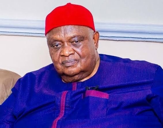 Jack_ng01's tweet photo. Last year when @AlaIgbo_YF wanted to host #AYFSummit
I went to meet Chief Iwuanyanwu and briefed him about what we are doing; surprisingly he was excited that young people are taking actions about the social economic problems in our region
He immediately gave his consent... https://t.co/wnEx3U4O9S