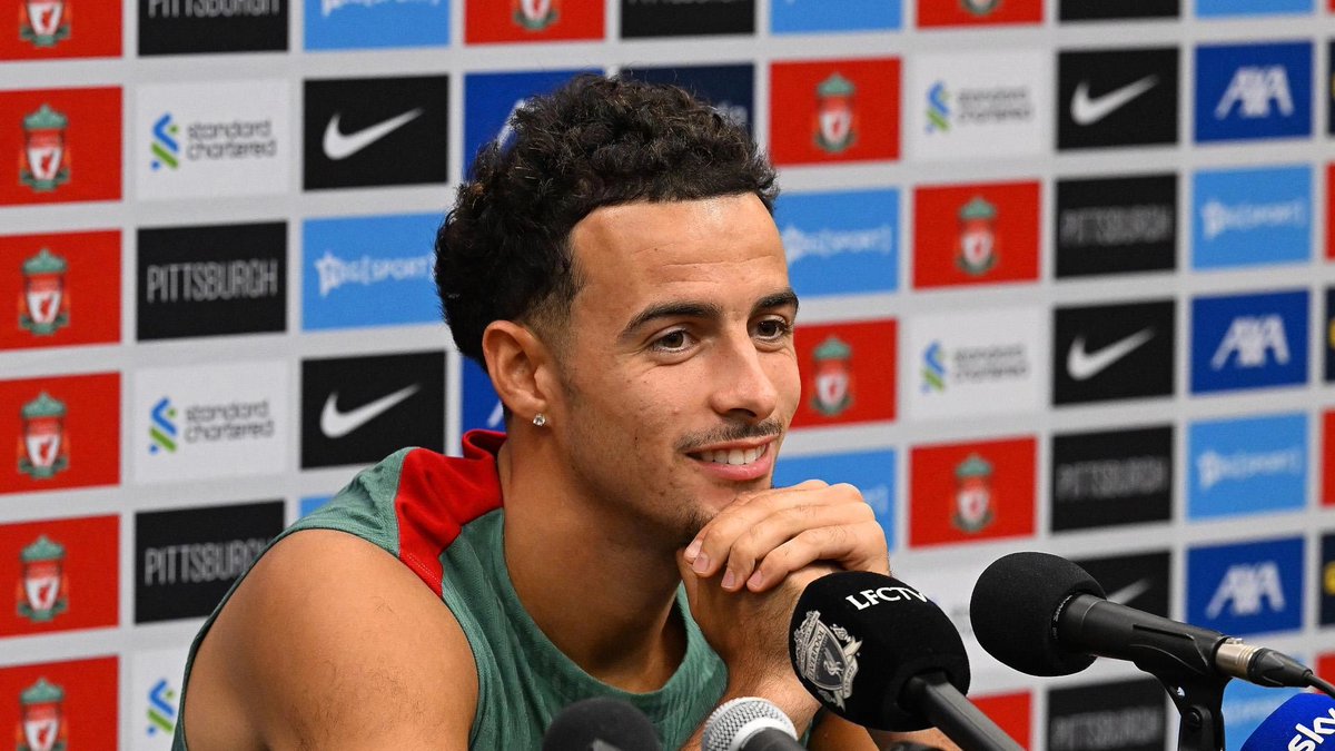 AnfieldEdition's tweet photo. Curtis Jones: "It's the happiest that I've been, I came around as a young lad, I had a certain way of playing, this is more me, I can get on the ball more, I can do me more." https://t.co/JbP4G3q7ue