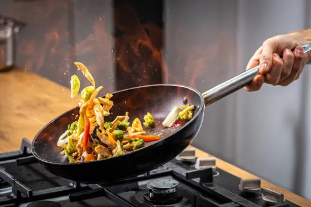 Ticker is $cook 🧑‍🍳

- support sitting at 90k
- millions soon

Fcking send it. Cook on $SOL