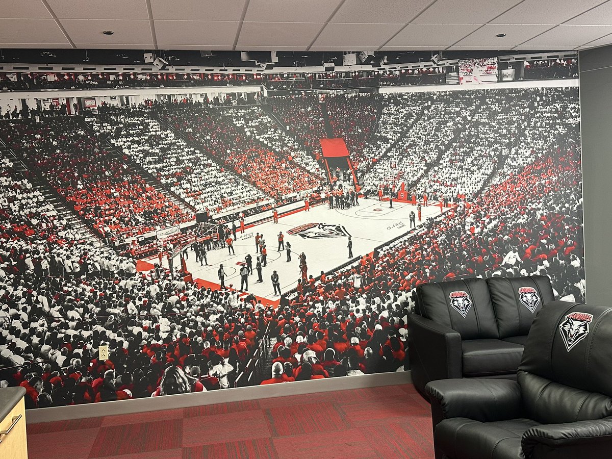 Lobo Basketball tweet media