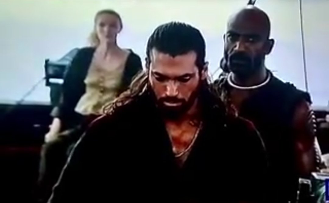 Series_Mil's tweet photo. El pirata #Sandokan 🐯⚔️🏴‍☠️

#CanYaman https://t.co/leX0QjLOnb