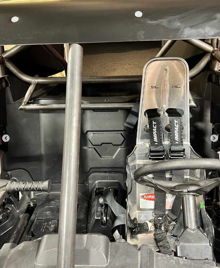 OfficialKirkey's tweet photo. Strapped in and ready for action with Kirkey and @ImpactbyMCS! 🚀🏁 Safety and performance in perfect harmony. 🤝💺  #Kirkey #ImpactSafety #RaceReady #Motorsports #CarInterior #RacingLife #Performance #SafetyFirst #RaceCar #DrivingGear

📸 cred: IG @dance_2_dirt https://t.co/7g0LYvarCT