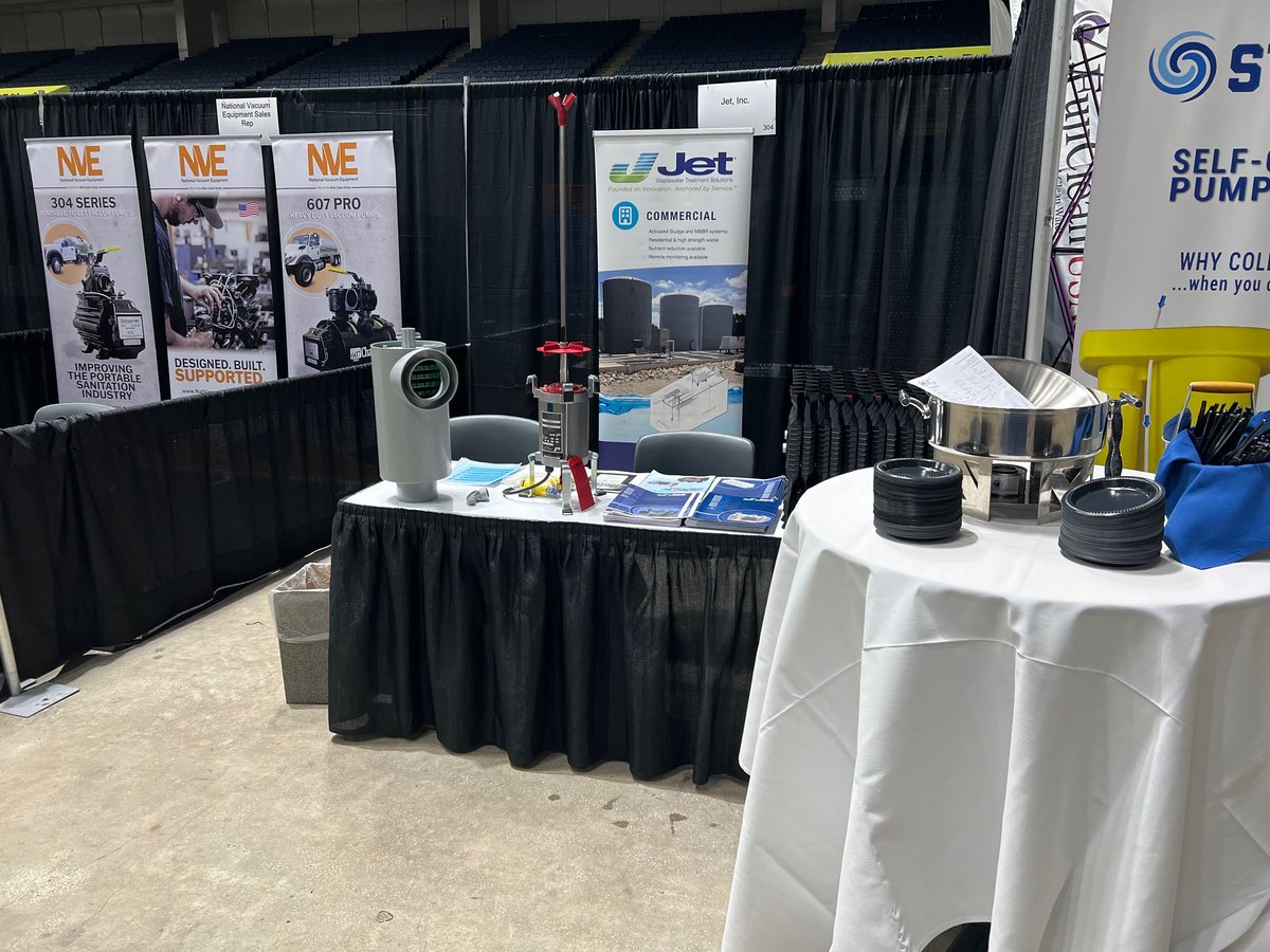 JetIncorp's tweet image. Stop by and let Ron know how much you enjoyed the morning Design class with Ron. Have Conch Fritters and Mango Sauce for your enjoyment—Jet Booth at our show in Daytona.
