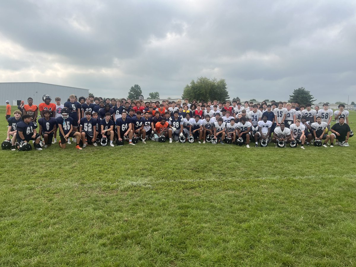 Great work this summer <a href="/Oswego_Football/">Panther Football '24</a> 
Good things to come on all levels!
#CLAW