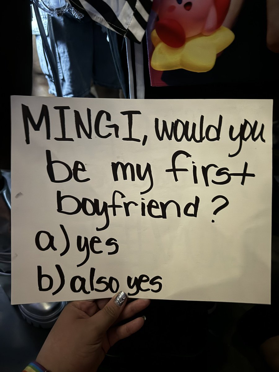 Fix_on1999's tweet image. Sign vs Reaction...
Yall think we dating now?
#ATEEZinAZ
#ATEEZinPhoenix