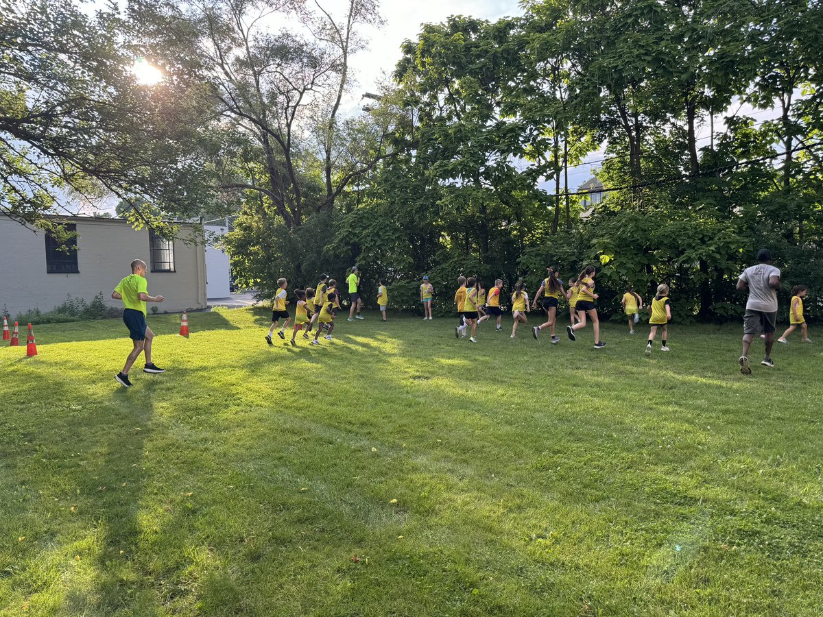 Last night was the last race of our summer kids club! We have enjoyed seeing the joy and spunk of all these kids throughout these last few weeks. Next week: ICE CREAM! 🍦☀️