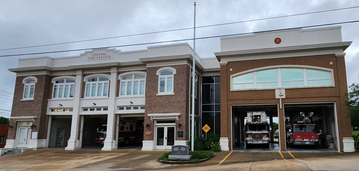 ffshifflett's tweet image. Vicksburg,Mississippi Central Fire Station #fire #msfire