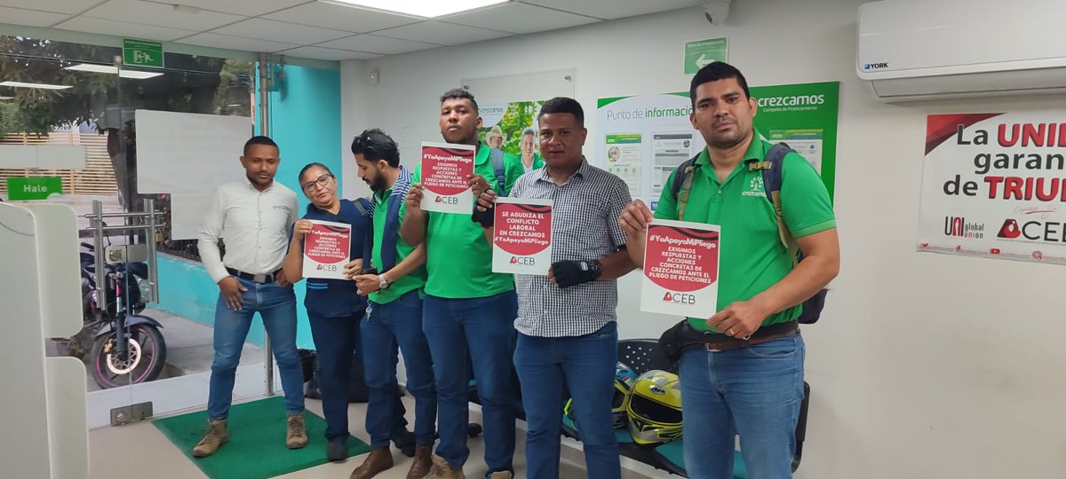 #VotacionAHuelgaEnCrezcamos ¡No más reuniones fuera del horario laboral! <a href="/Crezcamos/">Crezcamos</a> <a href="/cutcolombia/">Central Unitaria de Trabajadores</a> <a href="/PalmaEdwin/">Edwin Palma Egea</a> <a href="/acebnacional/">ACEB</a> <a href="/ABucaramanga/">Atlético Bucaramanga</a> <a href="/SegurosSURAcol/">Seguros SURA Colombia</a> <a href="/vanguardiacom/">Vanguardia</a>