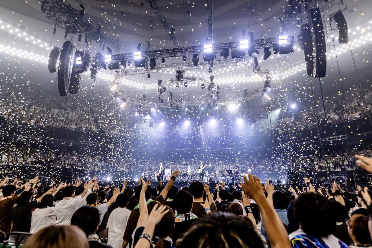 USGinfo's tweet photo. #USG20th Anniversary
2024.07.25 オーケストラを観にいこう@日本武道館
w/ 伊藤翼, 成田ハネダ(パスピエ), USGフィルハーモニック

<Guest Artist>
イズミカワソラ,ビスたん(BIGMAMA),ukicaster(ハンブレッダーズ),東京スカパラダイスオーケストラホーンズ

ありがとうございました！

#USG2024 https://t.co/JmmDUp9BZ7