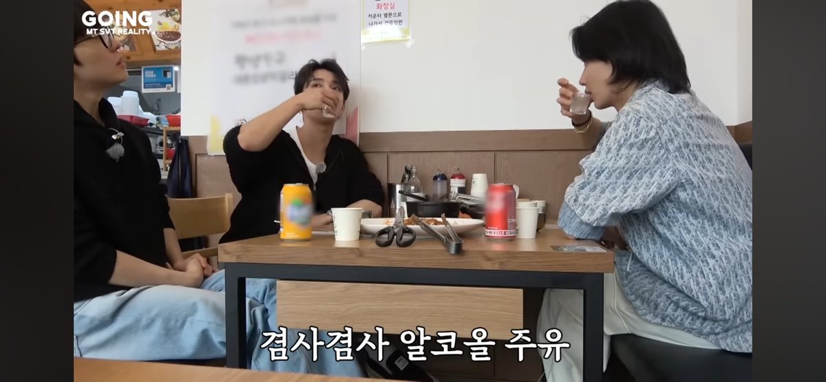 gomdorichick's tweet image. WHERE. ARE. THE. HIT. TWEETS?

@HUHFEATHOPE come out and speak up about these spineless freaks who should jump off a cliff with a Coca Cola can as parachute