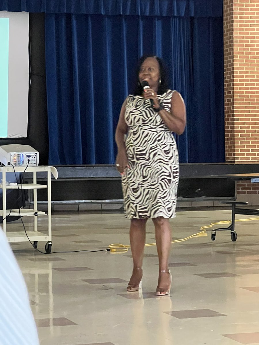 Friendly HS Patriots (@fhspats) on Twitter photo Great Job tonight Principal Davenport! The FHS community hosted its meet and greet with our newest Patriot: Mr. Keith Davenport. Our Instructional Director <a href="/IsleyMcClure/">Nicole Isley-McClure</a> joined in to support tonight as well. <a href="/DrCMarrow/">Dr. Carletta Marrow</a> Great Job tonight Principal Davenport! The FHS community hosted its meet and greet with our newest Patriot: Mr. Keith Davenport. Our Instructional Director <a href="/IsleyMcClure/">Nicole Isley-McClure</a> joined in to support tonight as well. <a href="/DrCMarrow/">Dr. Carletta Marrow</a>