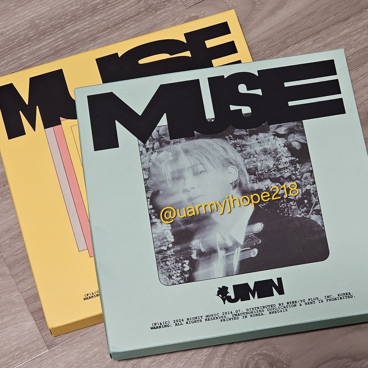 uarmyjhope218's tweet photo. BTS Jimin MUSE set Giveaway!

💜 USA only
💜 unsealed but all inclusions
💜 1 winner
💜 drop a photo of you streaming MUSE!
💜 ends July 31st

#BTSgiveaway #Jimin #bts #giveaway #ga https://t.co/beULaoiTNB