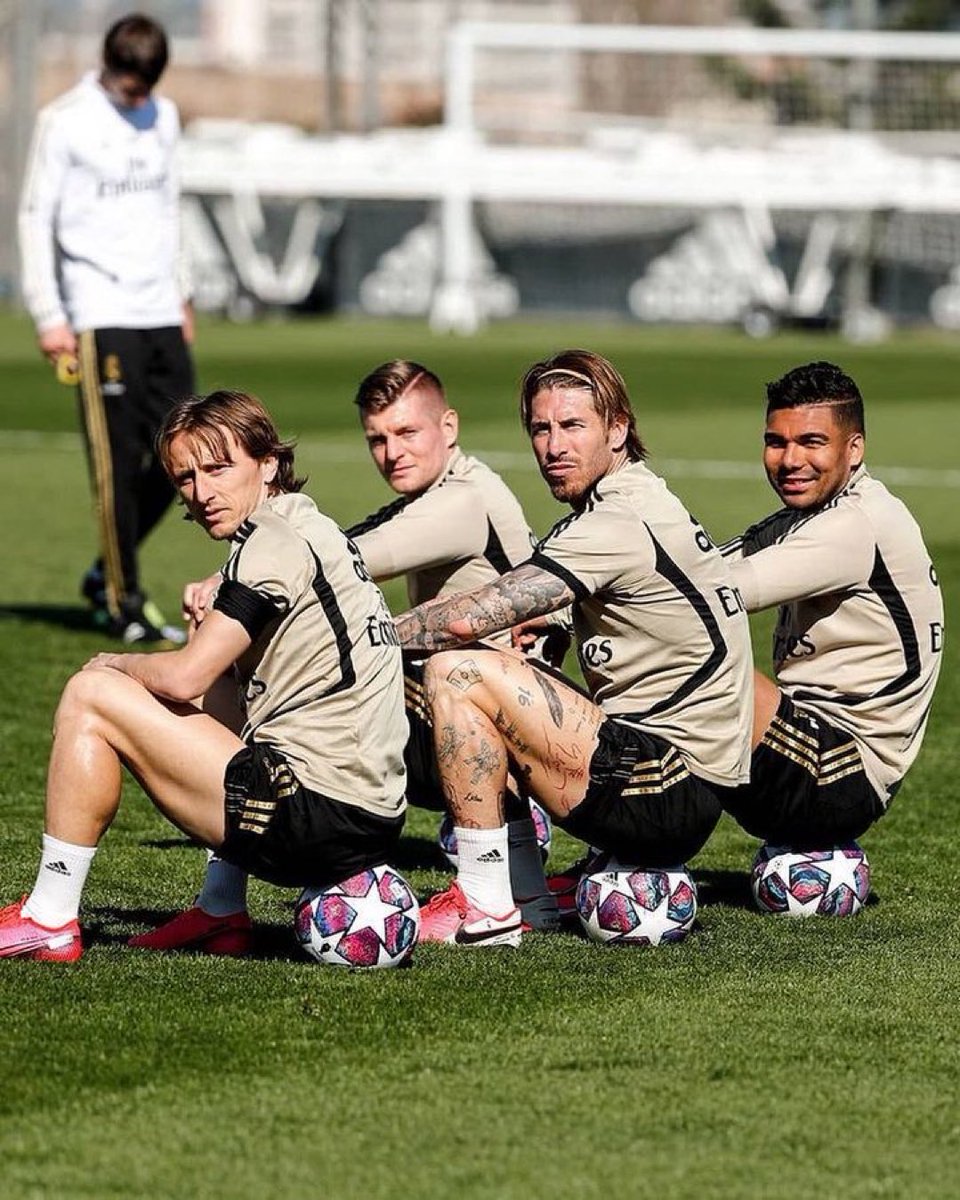 MadridXtra's tweet photo. WHAT A PIC! 🤍 https://t.co/CkOOIzn5GW