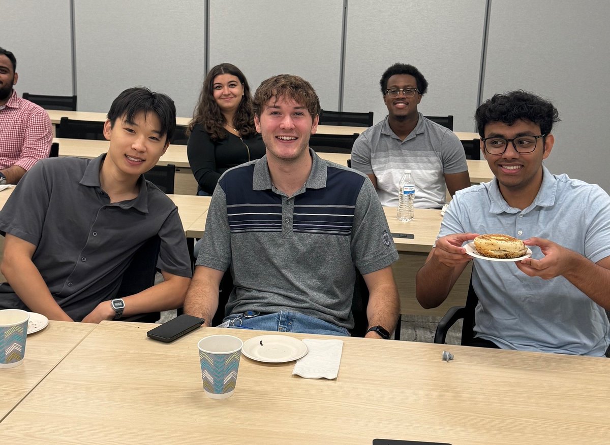 Bendix_CVS's tweet photo. Our Avon talent acquisition team held a #NationalInternDay breakfast for about 20 co-ops in appreciation for their efforts at Bendix. Thanks for being part of our team! #URBendix #WeMoveTogether https://t.co/wISw9UCfw4