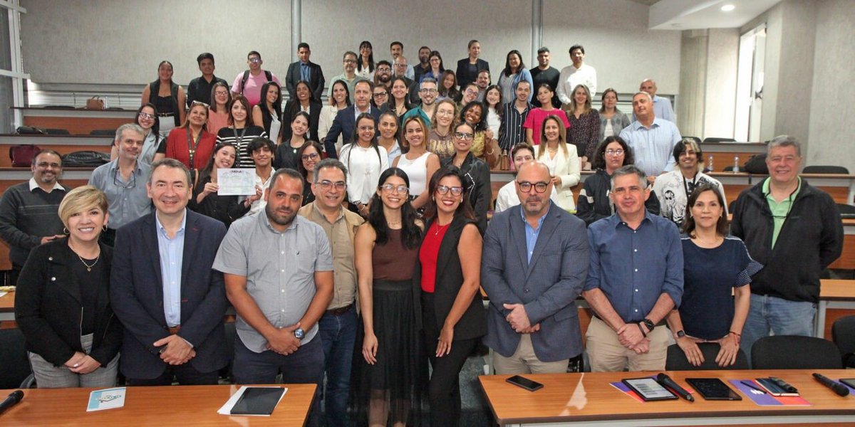 Arquitectura UCAB tweet media