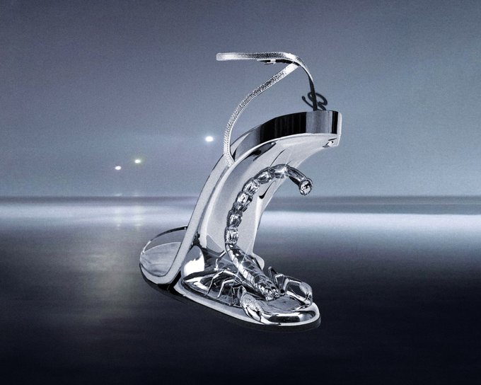 Scorpion Heel Sandal in style Chrome // Designed by me https://t.co/LTDzhbE5yf