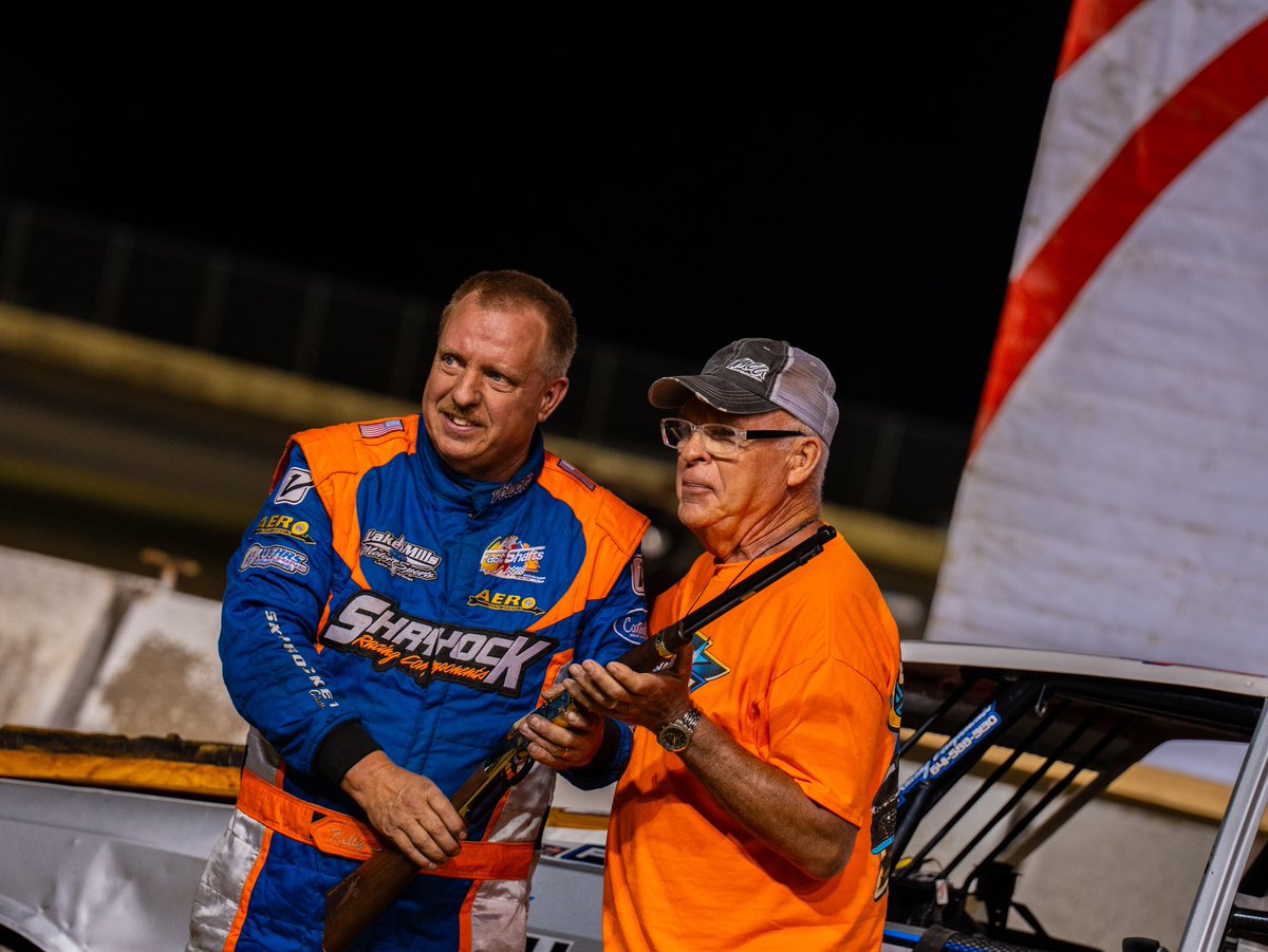 Night #1 of the 2024 Salute to Veterans tour is in the books! 

Night #2 starts at 7pm cst 
Kossuth County Speedway Algona, IA