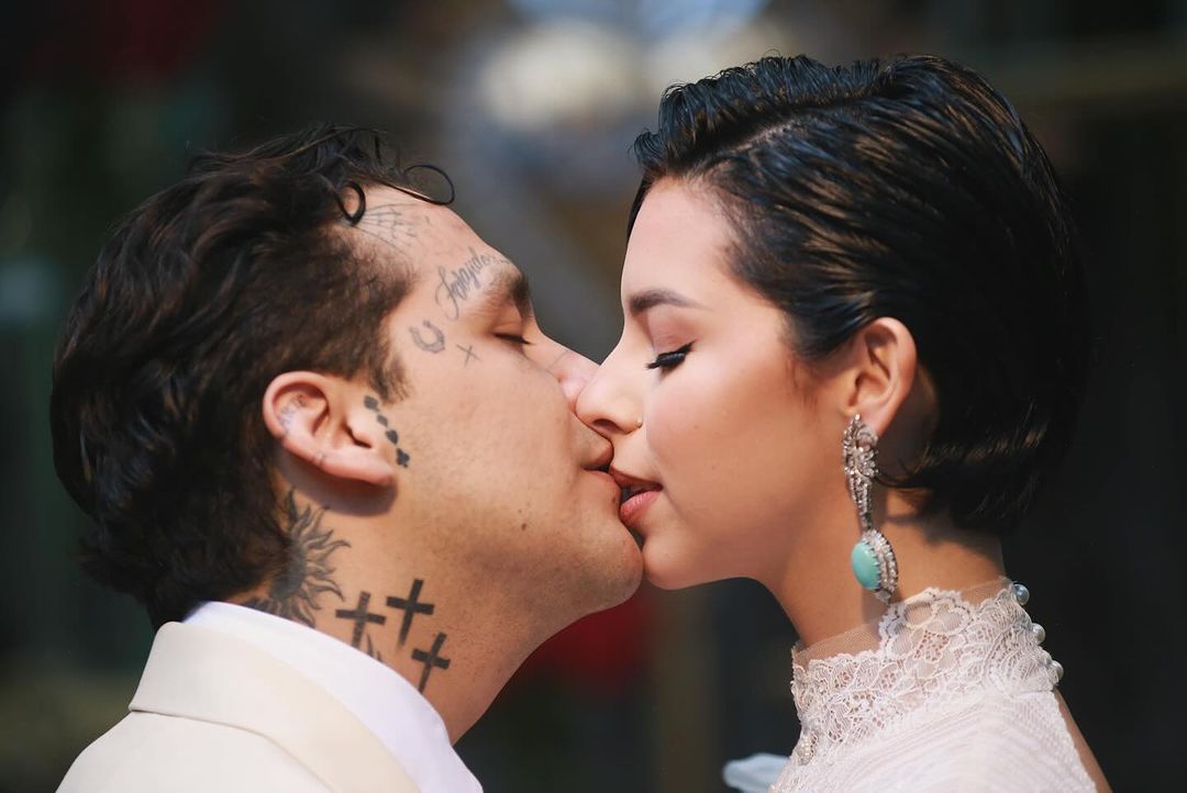 NodalEncantada's tweet photo. Christian Nodal y Ángela Aguilar 💍👰‍♀️ https://t.co/50Cf2X2JHX