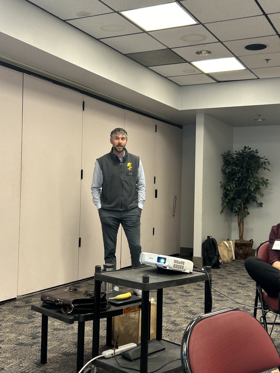 Learning tips on hiring and K12 literacy from our very own Chase Christensen at the #307 Principal Leadership Academy!