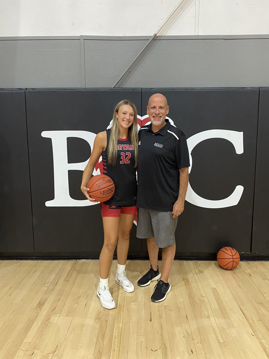 britt (@brittanydmorrow) on Twitter photo Late post but I was blessed to get an offer to continue my academic and athletic career at Bryan college. Thank you Coach Bollant for believing in me!!
<a href="/CoachBollant/">CoachBollant</a> <a href="/TeamUnlimited16/">Team Unlimited</a> <a href="/SHSLady/">Lady Highlanders</a> <a href="/MeadeHoops/">Amanda Meade</a> Late post but I was blessed to get an offer to continue my academic and athletic career at Bryan college. Thank you Coach Bollant for believing in me!!
<a href="/CoachBollant/">CoachBollant</a> <a href="/TeamUnlimited16/">Team Unlimited</a> <a href="/SHSLady/">Lady Highlanders</a> <a href="/MeadeHoops/">Amanda Meade</a>