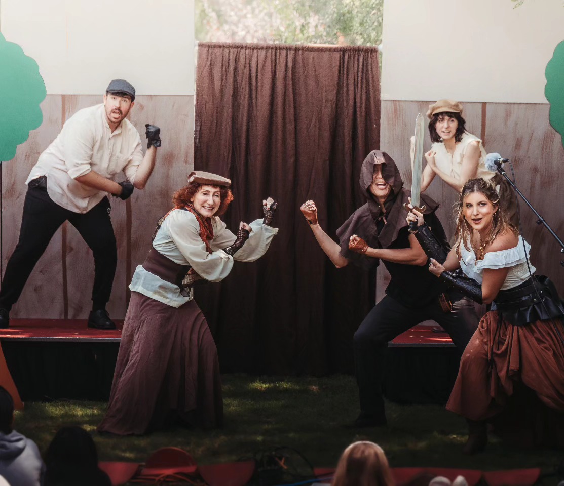 L.A. area folk! Only TWO MORE WEEKENDS to catch "Gideon and the Blundersnorp" at Carlson Park in Culver City! Starting noon on Sat and Sun.

No ticket required! Just show up (kids are optional but encouraged) and be ready for adventure.

Info:
ccpt.org