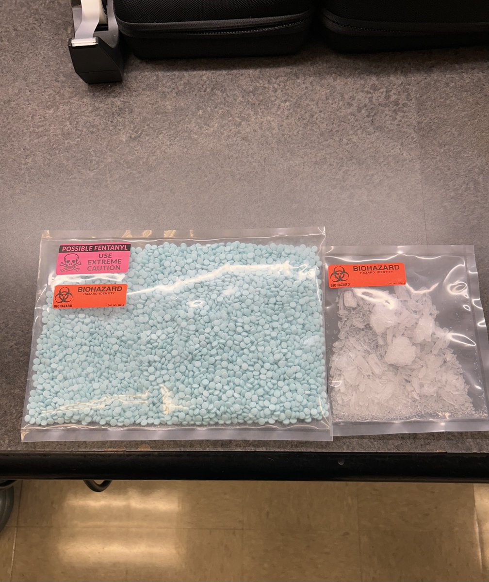 On 07-23-24 Des Moines officers located a large amount of narcotics while investigating a suspicious circumstance in a wooded area within the city.
* 472 grams of blue M-30 fentanyl pills located
* 63 grams of methamphetamine located