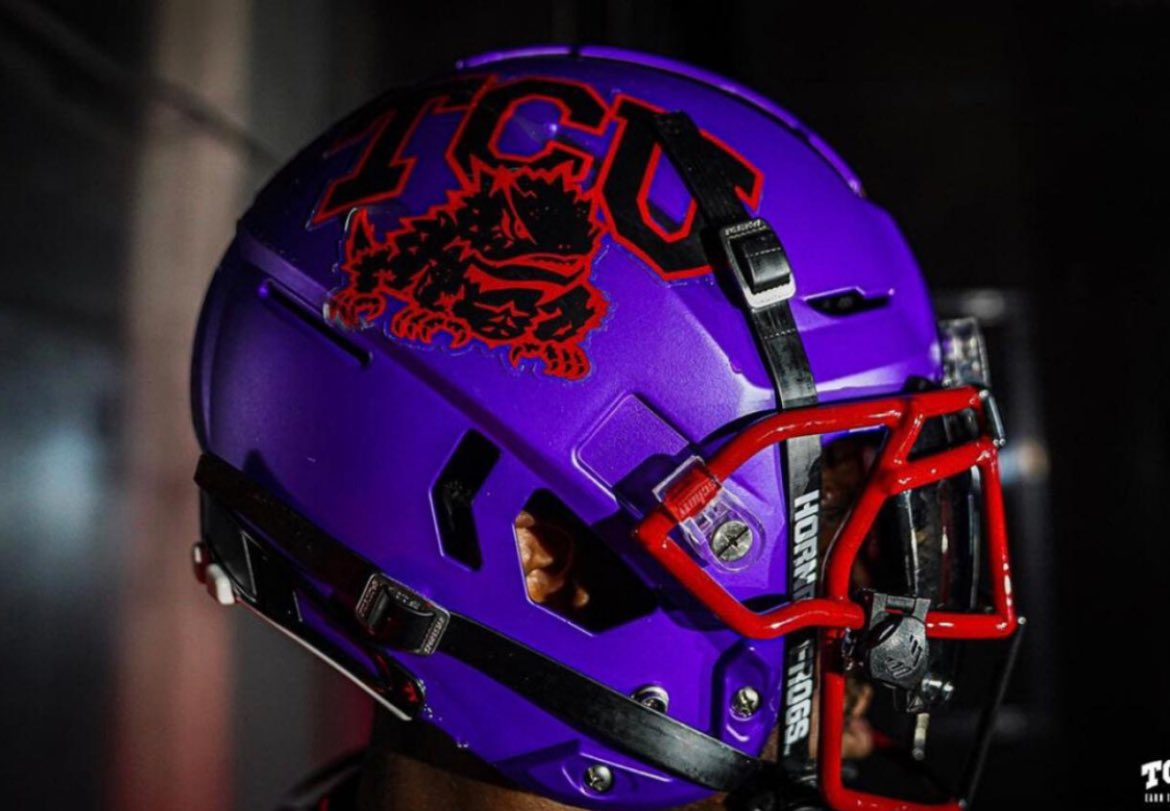 #AGTG 🙏🏾 After a great camp I’m blessed to receive an offer from <a href="/TCUFootball/">TCU Football</a> ! <a href="/CoachMXKelly/">Malcolm Kelly</a> <a href="/CoachSonnyDykes/">Sonny Dykes</a> <a href="/MccollomX/">Coach Mac</a> <a href="/CoachHelzer/">Landon Helzer</a> <a href="/TFloss32/">Todd Glawson</a> <a href="/drobalwayzopen/">David Robinson</a> <a href="/JClarkHFB247/">Jeremy Clark</a>