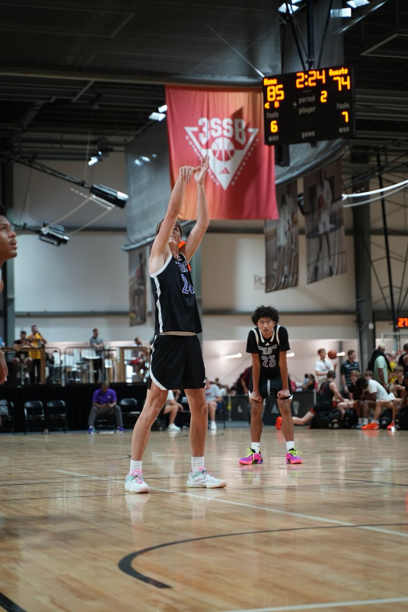 Drew Anderson (@drewandersonn3) on Twitter photo 3ssb rock hill averages:
17.1 ppg
9.9 rbg
Elite 8
<a href="/Coach__Brandon/">Brandon Cole</a> <a href="/CoachWalker112/">Derek Walker</a> <a href="/Brandon___Davis/">Brandon Davis</a> 3ssb rock hill averages:
17.1 ppg
9.9 rbg
Elite 8
<a href="/Coach__Brandon/">Brandon Cole</a> <a href="/CoachWalker112/">Derek Walker</a> <a href="/Brandon___Davis/">Brandon Davis</a>