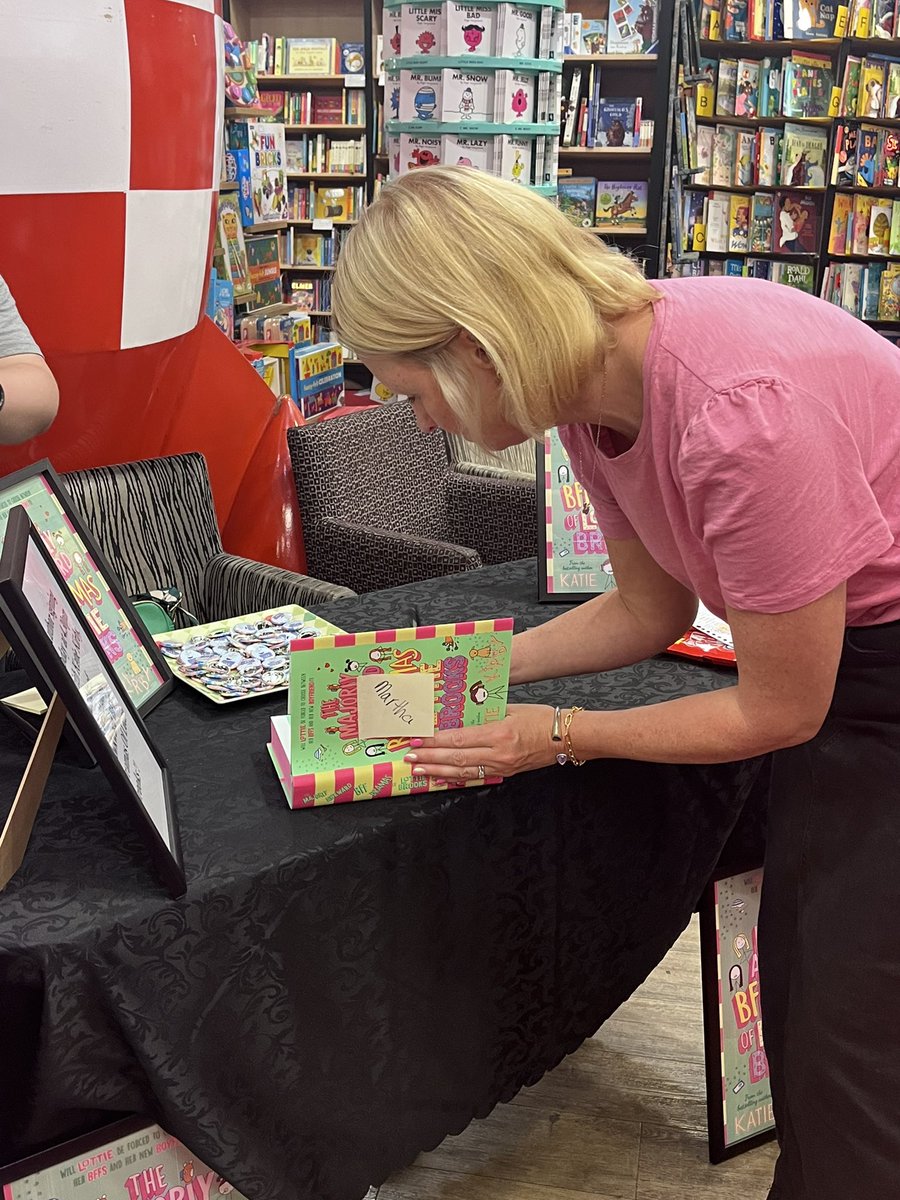 Had the lovely Katie Kirby in today for a signed meet and greet! Thank you to everyone who came today :) Stay tuned for more events! #authorsigning #bookcommunity #bookish