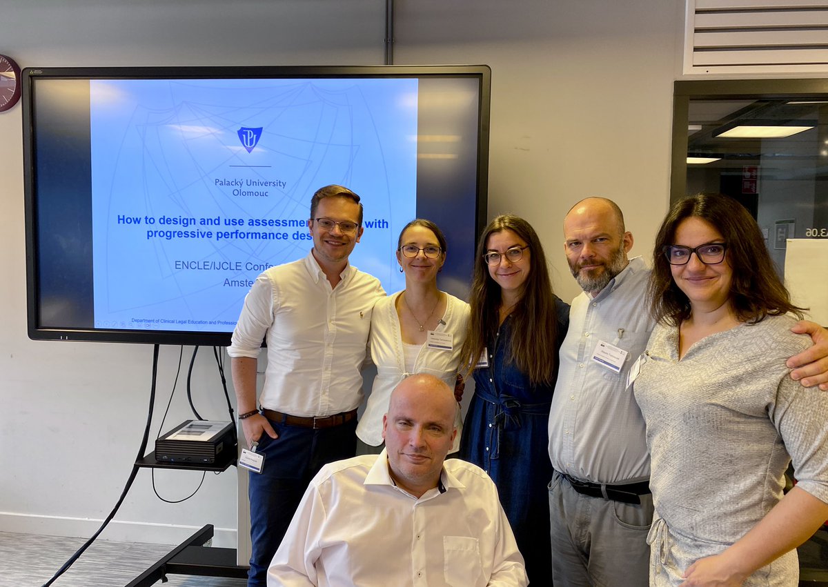 Právnická fakulta UP (@pf_upol) on Twitter photo ⚖️👨🏫👩🏫Tým vyučujích kurzu právnických dovedností reprezentoval naši fakultu na mezinárodní konferenci "10th ENCLE/ 21st IJCLE Conference", která se konala ve dnech 22. 7.–24. 7. na Právnické fakultě Univerzity v Amsterdamu. <a href="/clinics_law/">AmsterdamLawClinics</a>
instagram.com/p/C93CyKzAeq6/… ⚖️👨🏫👩🏫Tým vyučujích kurzu právnických dovedností reprezentoval naši fakultu na mezinárodní konferenci "10th ENCLE/ 21st IJCLE Conference", která se konala ve dnech 22. 7.–24. 7. na Právnické fakultě Univerzity v Amsterdamu. <a href="/clinics_law/">AmsterdamLawClinics</a>
instagram.com/p/C93CyKzAeq6/…