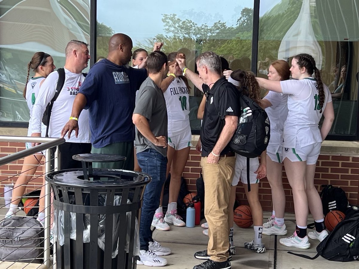 Gina Davorija (@ginadavorija) on Twitter photo I just finished up my last AAU tournament in Rock Hill, SC. Had the best time with my <a href="/FullPackageGrls/">Full Package Athletics 3SSB Girls</a> all season! So much love for this club, excited to help out all the younger teams!
<a href="/FPbasketball/">Full Package</a> I just finished up my last AAU tournament in Rock Hill, SC. Had the best time with my <a href="/FullPackageGrls/">Full Package Athletics 3SSB Girls</a> all season! So much love for this club, excited to help out all the younger teams!
<a href="/FPbasketball/">Full Package</a>