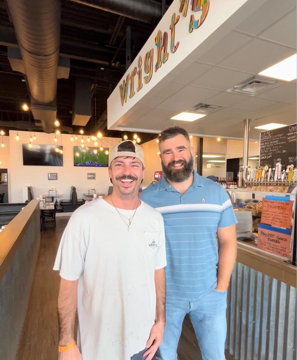 maroon5iloveyou's tweet image. My man is so silly