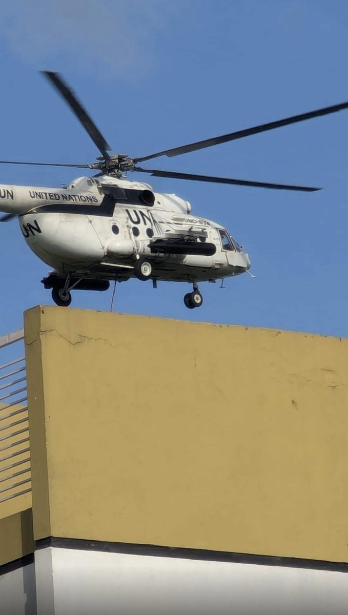 ZamanAshraf's tweet photo. #Bangladesh #ArmedForces used chopper with @UN insignia to #ShootOnSight & #massacre #unarmed #protesters. @Lacroix_UN should speak out publicly why the murderers remain eligible for building peace @UNHumanRights @antonioguterres @UN_SPExperts https://t.co/fHFaiS23tM