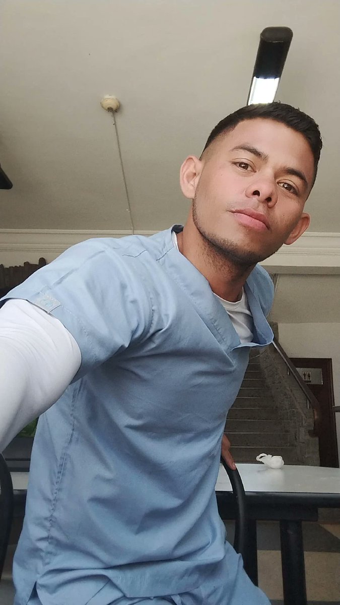 Hi