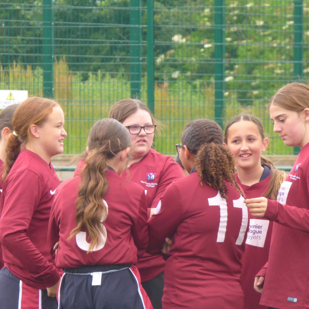 ⚡️Club Hub⚡️

Sporting events attract global fans, engage volunteers, and inspire.

Supporting these events as a club or organization boosts visibility, forms partnerships, increases revenue, and attracts participants.

Find out loads more on the #Buddle website!