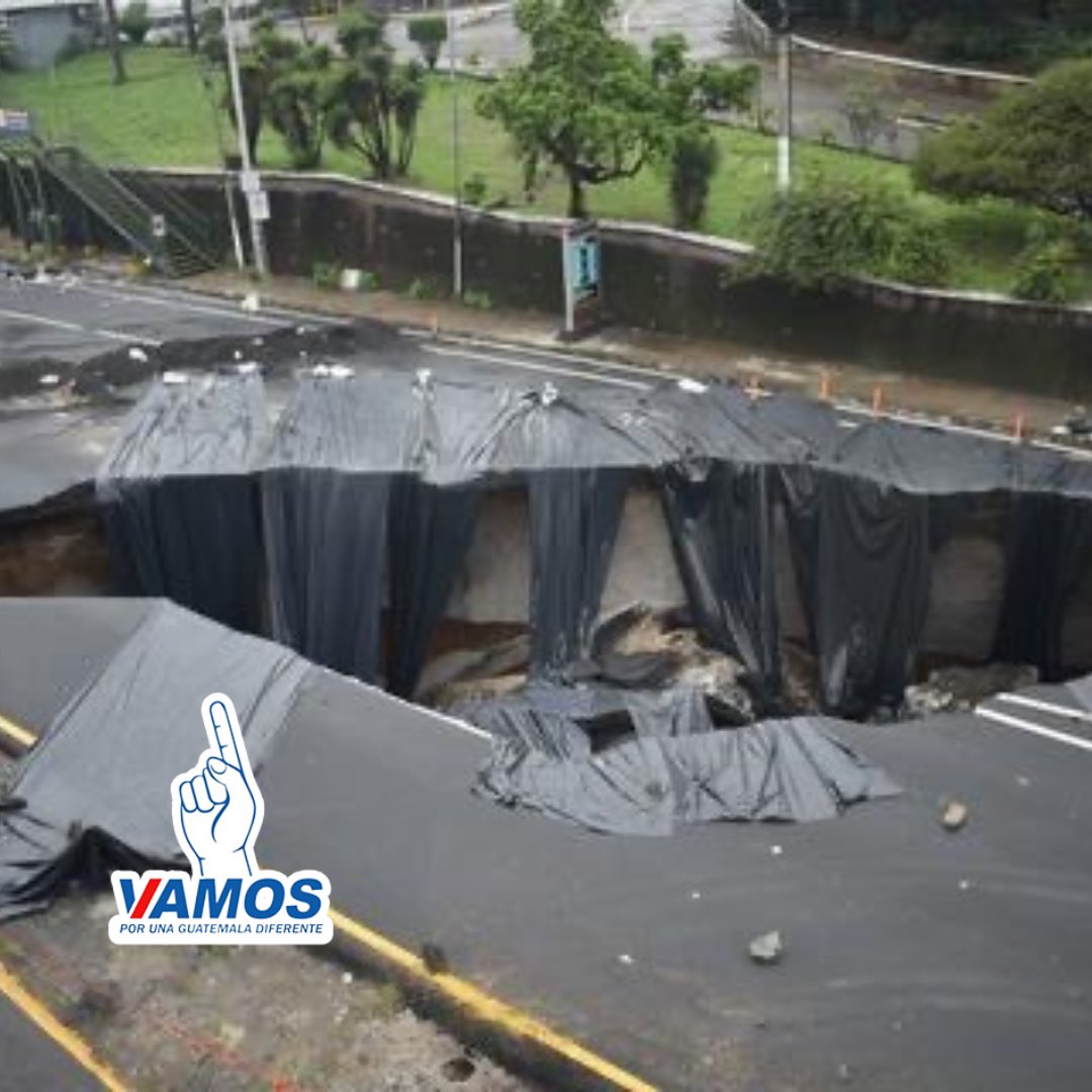 OnlyenmiGuate's tweet photo. La @BancadaVamos quieren que les demos los créditos dicen. https://t.co/Ri0JOVaLQG