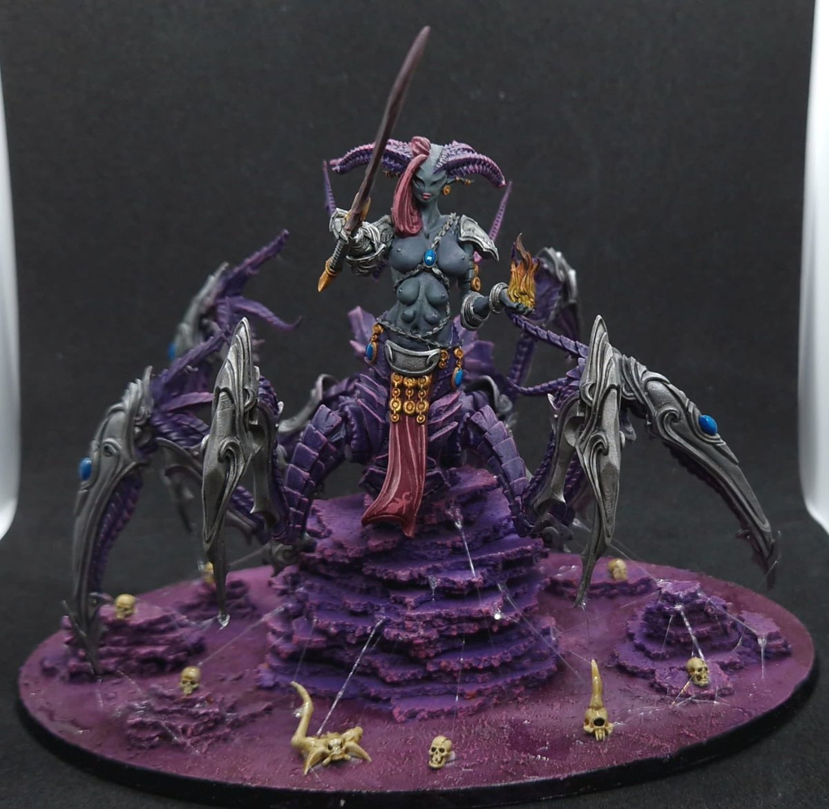 Chimichunga53's tweet photo. @TheBrushSmith My Slaanesh Soul Grinder https://t.co/iyR73NAlfJ