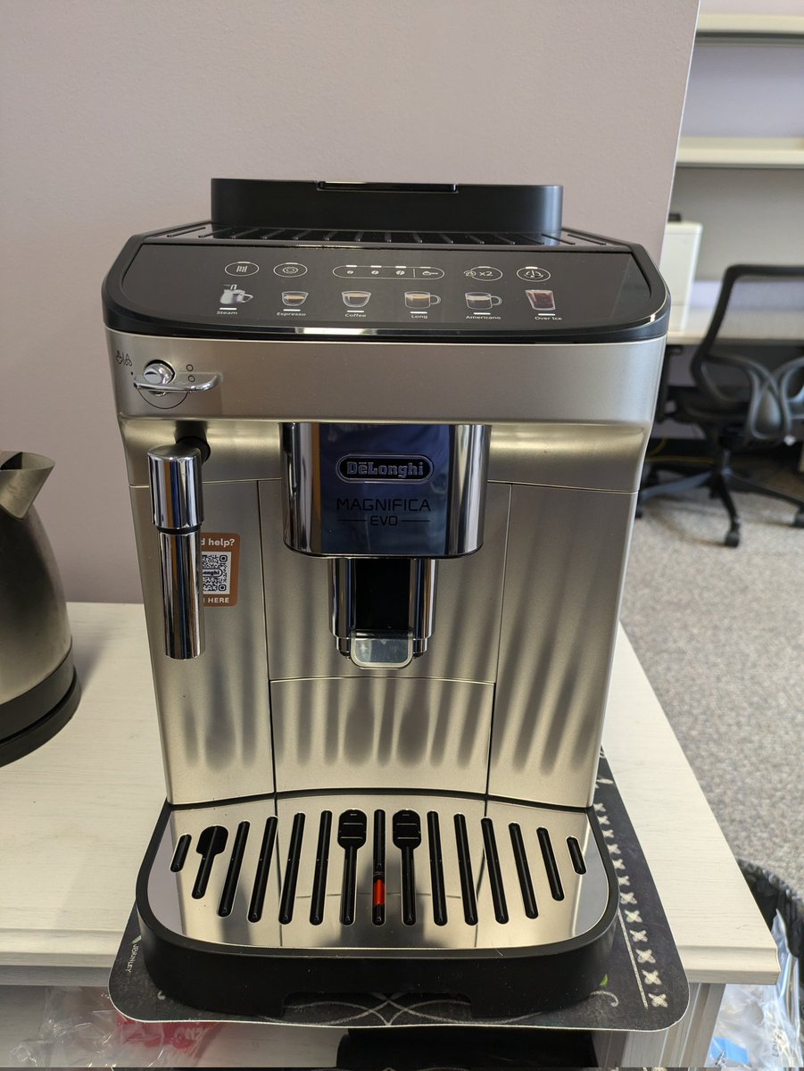 bessvlai's tweet photo. I think this means the group has officially moved in! #coffee #UIowaChem #JoinMyGroupPlease https://t.co/W1L2HmG4Gs
