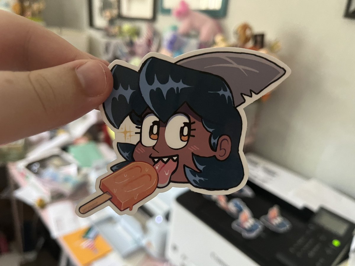 Doseinomi's tweet photo. Goobas for your water bottle
Coming Soon! 🦈 https://t.co/R3mlQpShao