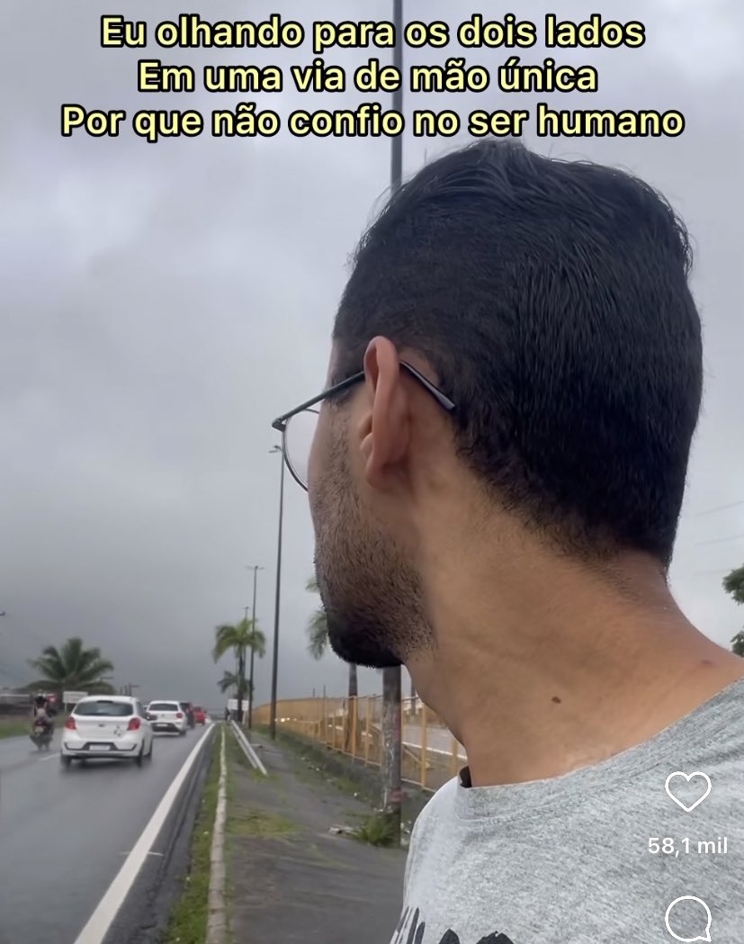 cleytu's tweet photo. meio que não da pra confiar mesmo https://t.co/SyUFYVf2ZX