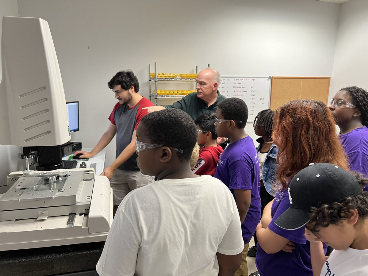 A big thank you to Flotec for their generous donation to Chapelwood Robotics.  The team enjoyed touring and learning about your company today. Today’s team members are tomorrow’s future engineers! #wearewayne <a href="/CWChamps/">Chapelwood Elementary</a>