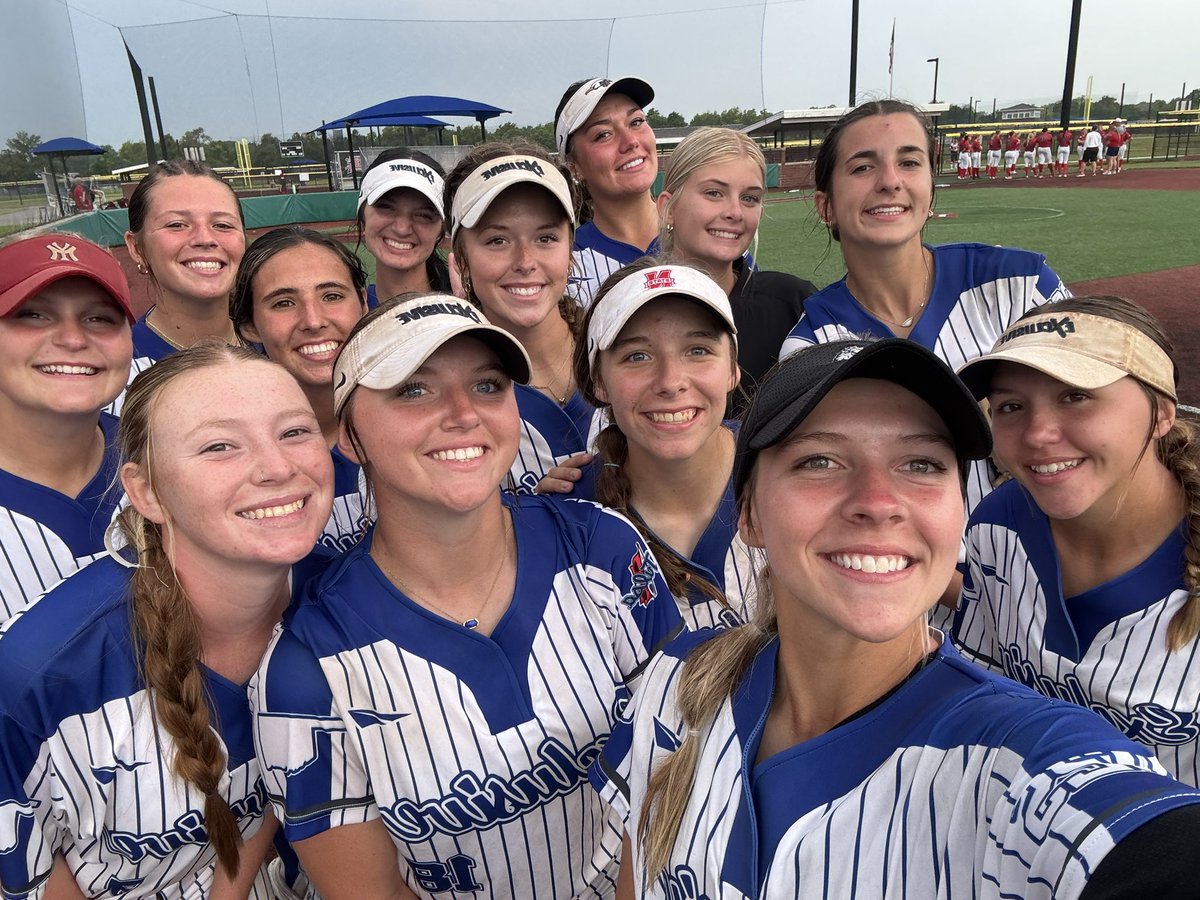 Travel ball w my favorite people has came to an end for the summer!! Loved playing with these girls &amp; can’t wait for next year!! <a href="/OKExclusiveSB/">OK Exclusive Softball</a> <a href="/MSSUSoftball/">MSSU Softball</a>