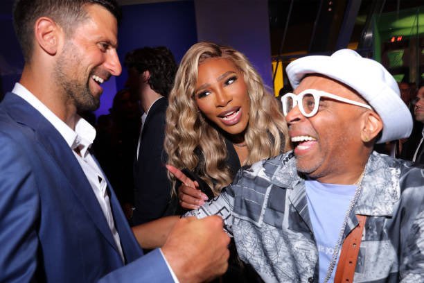 TheTennisLetter's tweet image. Novak Djokovic, Serena Williams, &amp;amp; Spike Lee at ‘The Prelude To The Olympics’ party at the Louis Vuitton Fondation. 

47 Grand Slams in one photo.