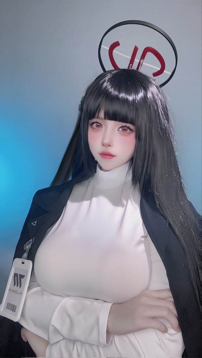 ILHAM_S3NP4I's tweet photo. 莉音你个人妻 #cos #调月莉音 #碧蓝档案 #别具一格的cos #这谁顶得住啊 https://t.co/eJpK5uIzmx